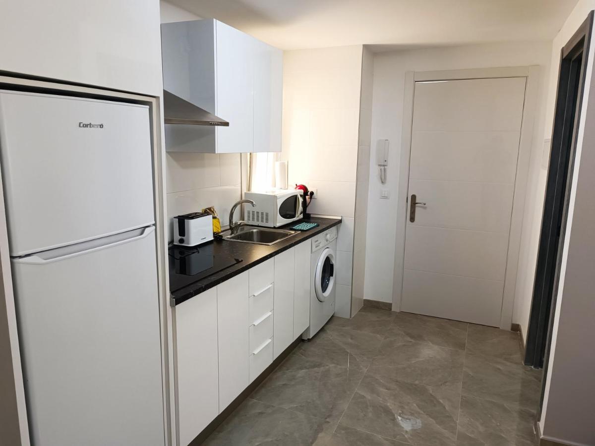 Baj - Apartamentos En Playa Bajondillo, Торремолинос Экстерьер фото