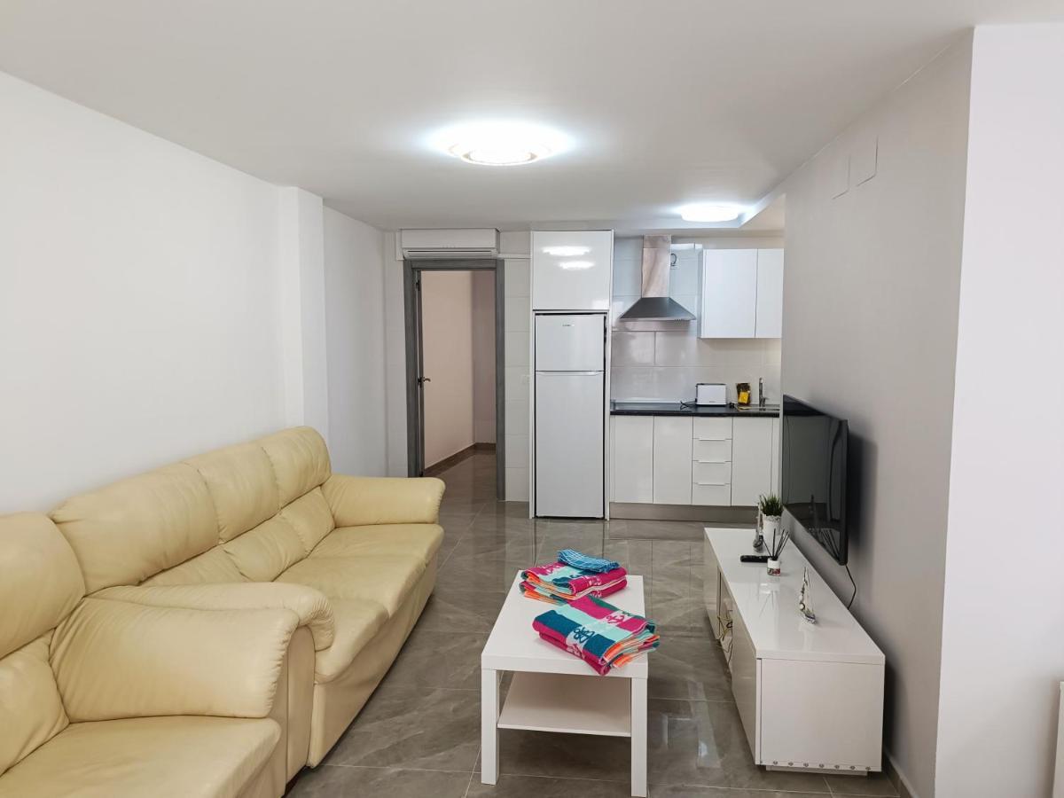Baj - Apartamentos En Playa Bajondillo, Торремолинос Экстерьер фото