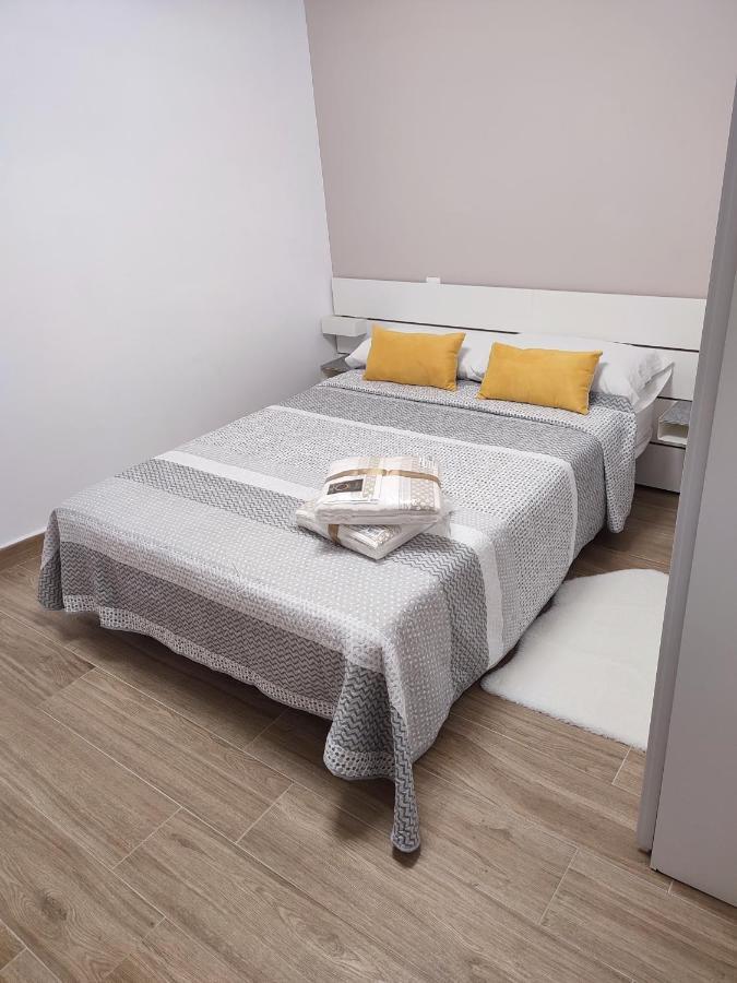 Baj - Apartamentos En Playa Bajondillo, Торремолинос Экстерьер фото